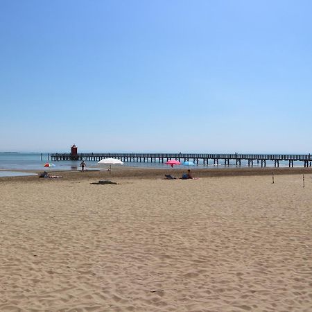 Salisburgo Lejlighed Lignano Sabbiadoro Eksteriør billede