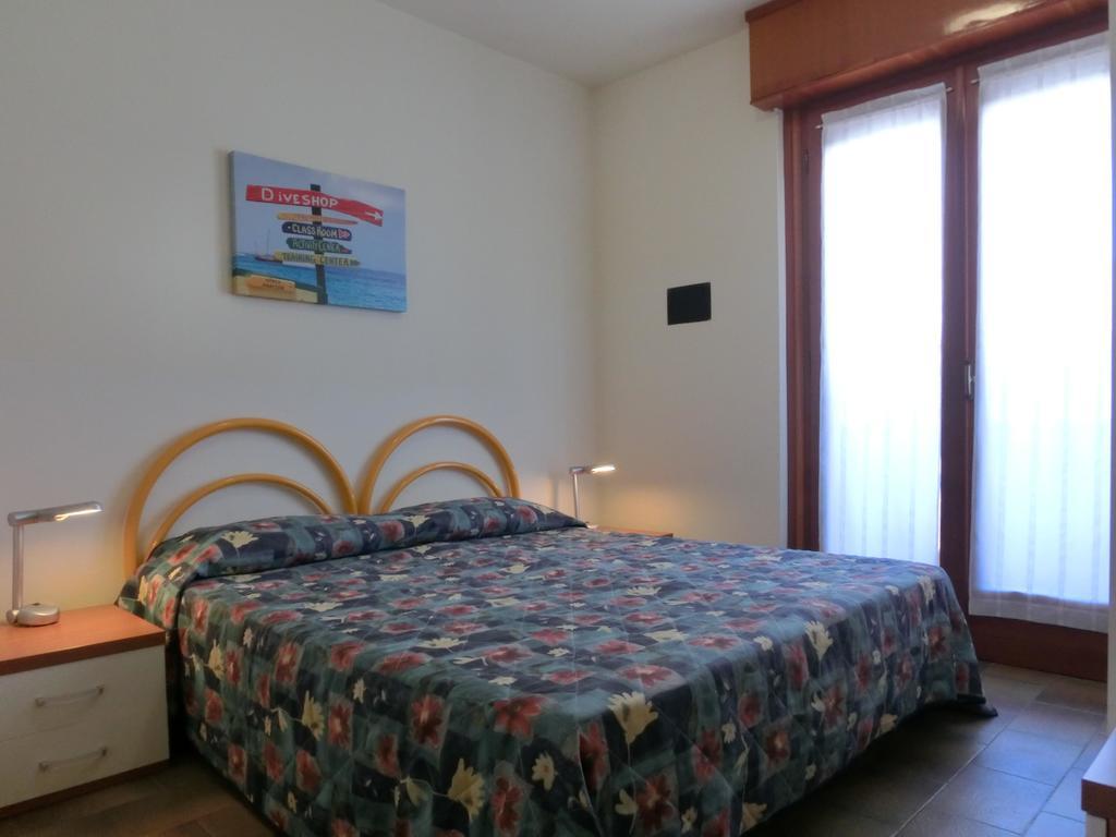 Salisburgo Lejlighed Lignano Sabbiadoro Værelse billede