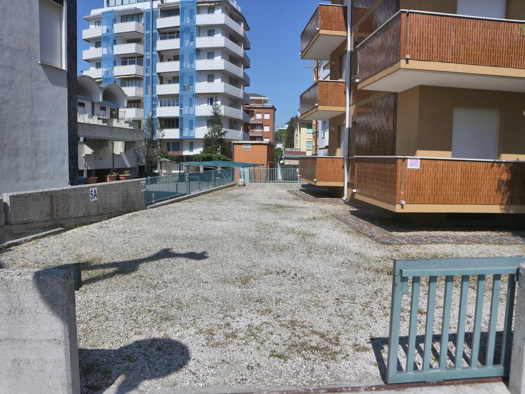 Salisburgo Lejlighed Lignano Sabbiadoro Eksteriør billede
